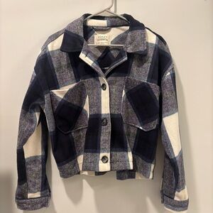 Ashley Outerwear Flannel Cropped Jacket Size: S